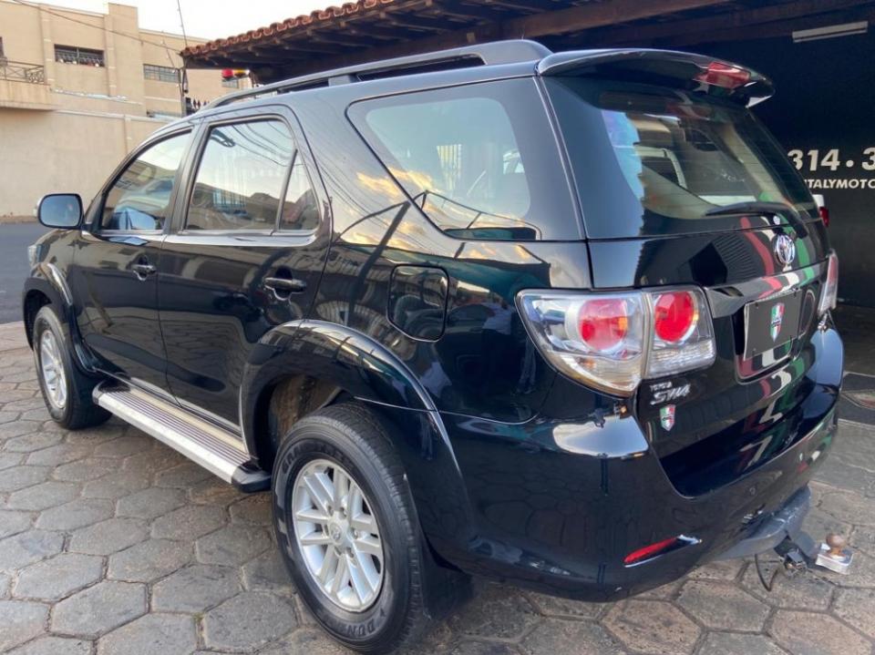 Hilux / Sw4 Sr 4x2 2.7/ 2.7 Flex 16v Aut.