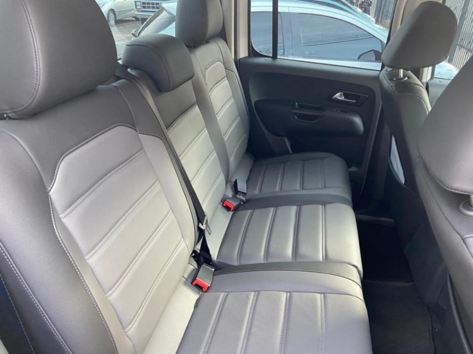 Amarok / 2.0 COMFORTLINE 4X4 CD 16V TURBO INTERCOOLER 