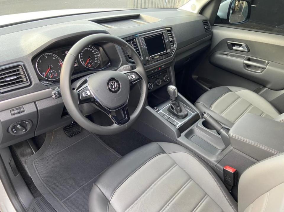 Amarok / 2.0 COMFORTLINE 4X4 CD 16V TURBO INTERCOOLER 