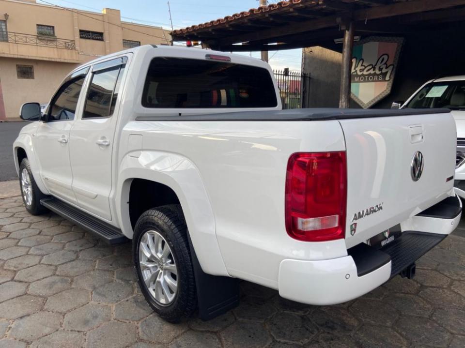 Amarok / 2.0 COMFORTLINE 4X4 CD 16V TURBO INTERCOOLER 